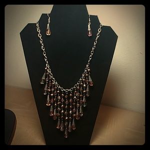 Necklace set.